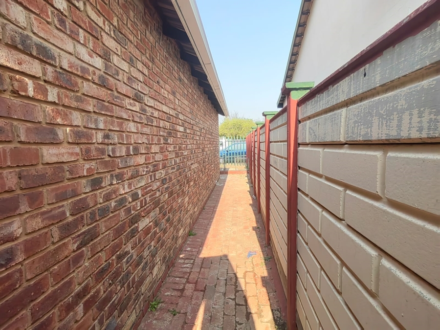 2 Bedroom Property for Sale in Parys Free State